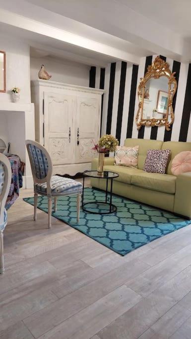 Maison Avec Jardin Онфлёр Экстерьер фото
